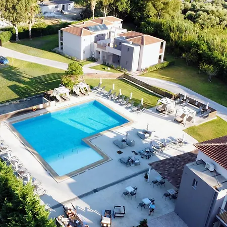 Aligis 4* كاتيليوس