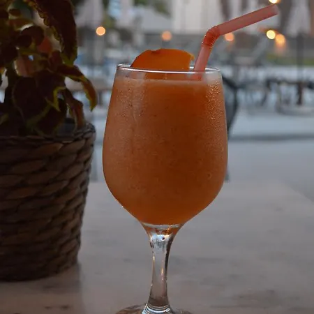 Aligis 4* كاتيليوس